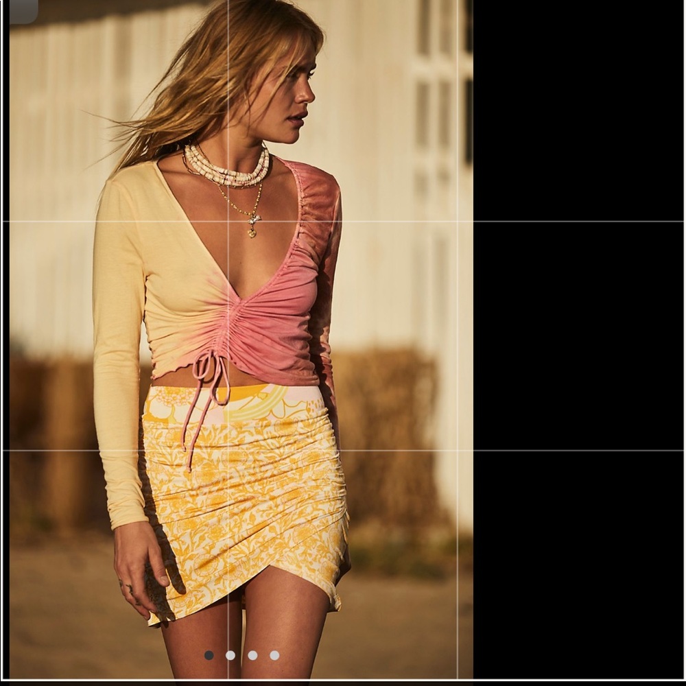 Free People Yellow layered mini skirt w/ stretchy waist band; or strapless top.